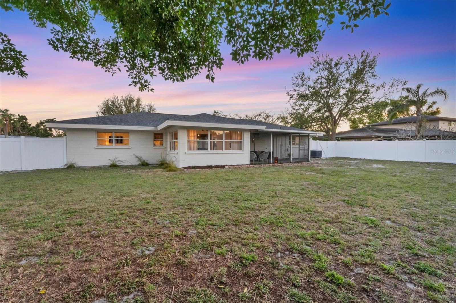 2833 SUNNYSIDE ST, SARASOTA, FL, 34239