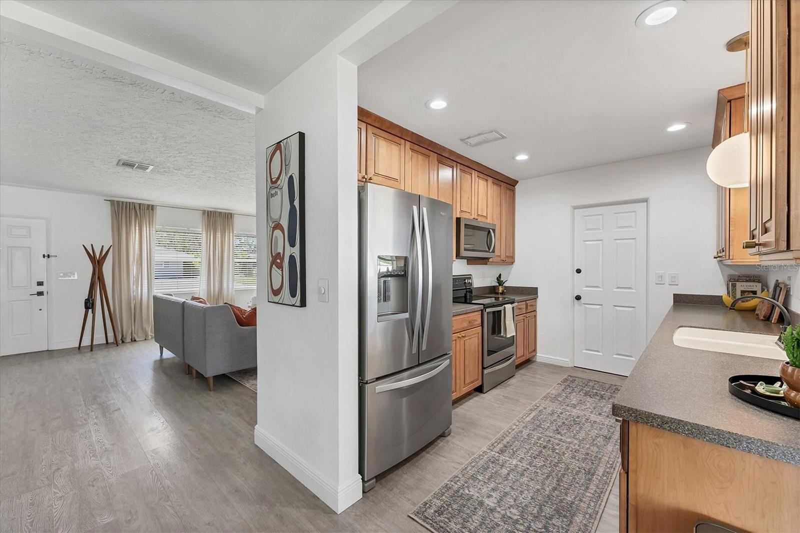 2833 SUNNYSIDE ST, SARASOTA, FL, 34239