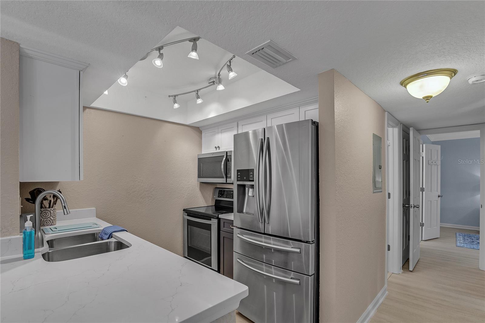 716 LYNDHURST ST #701, DUNEDIN, FL, 34698