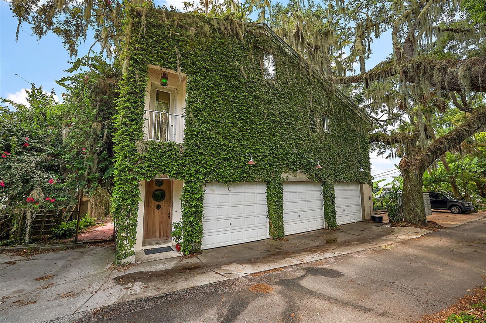 408 LAKE DORA RD #B, MOUNT DORA, FL, 32757