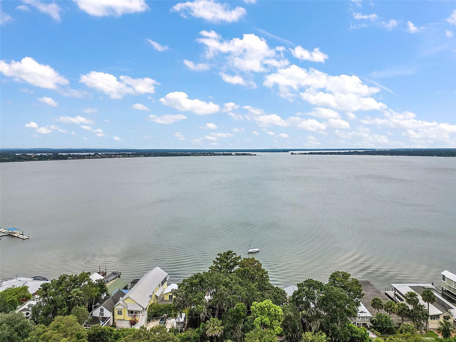 408 LAKE DORA RD #B, MOUNT DORA, FL, 32757