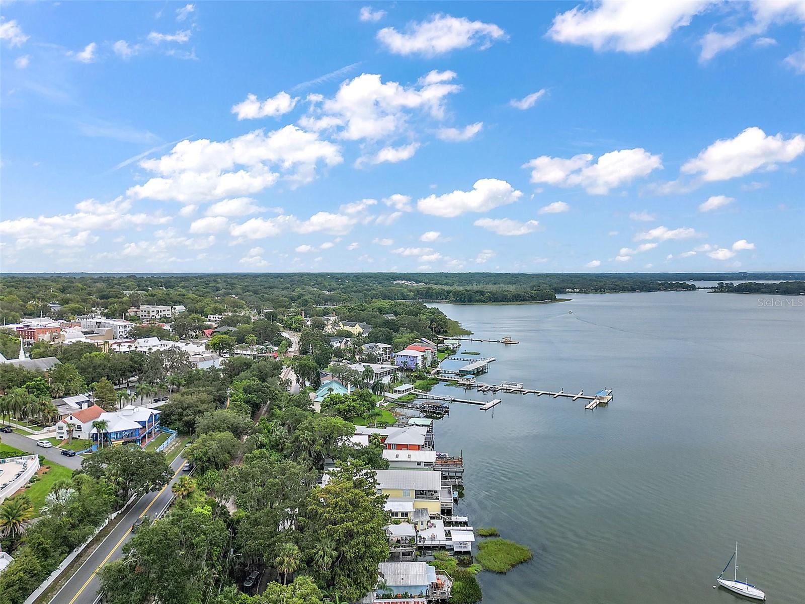 408 LAKE DORA RD #B, MOUNT DORA, FL, 32757