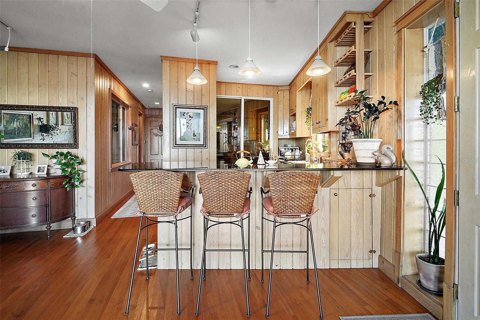 408 LAKE DORA RD #B, MOUNT DORA, FL, 32757