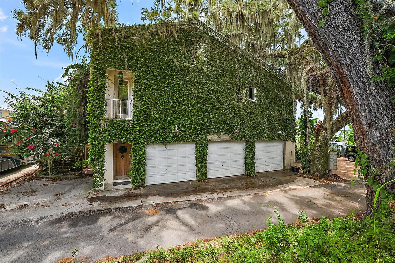 408 LAKE DORA RD #B, MOUNT DORA, FL, 32757