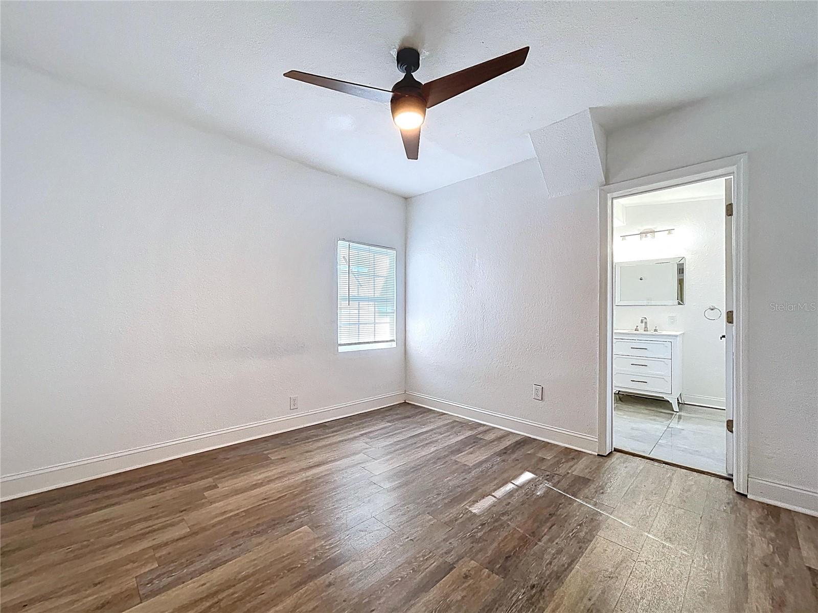 1403 E LAURA ST, PLANT CITY, FL, 33563