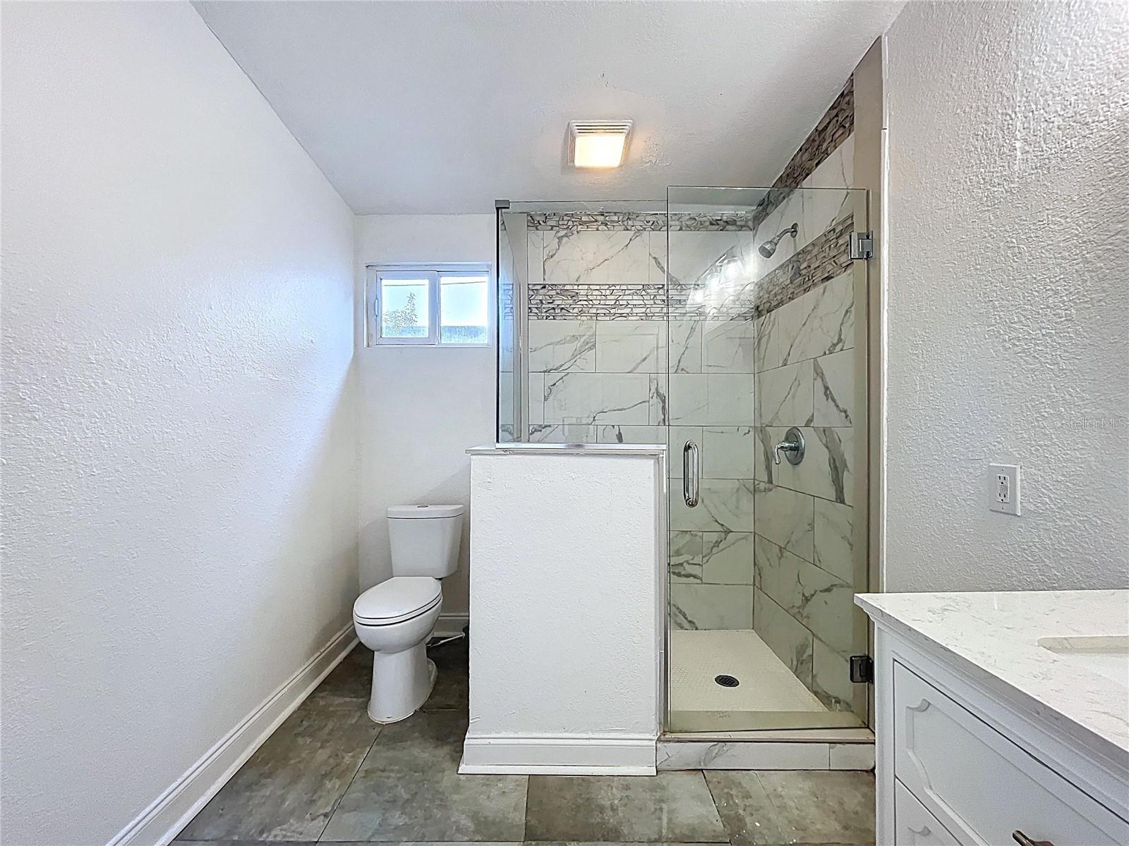 1403 E LAURA ST, PLANT CITY, FL, 33563