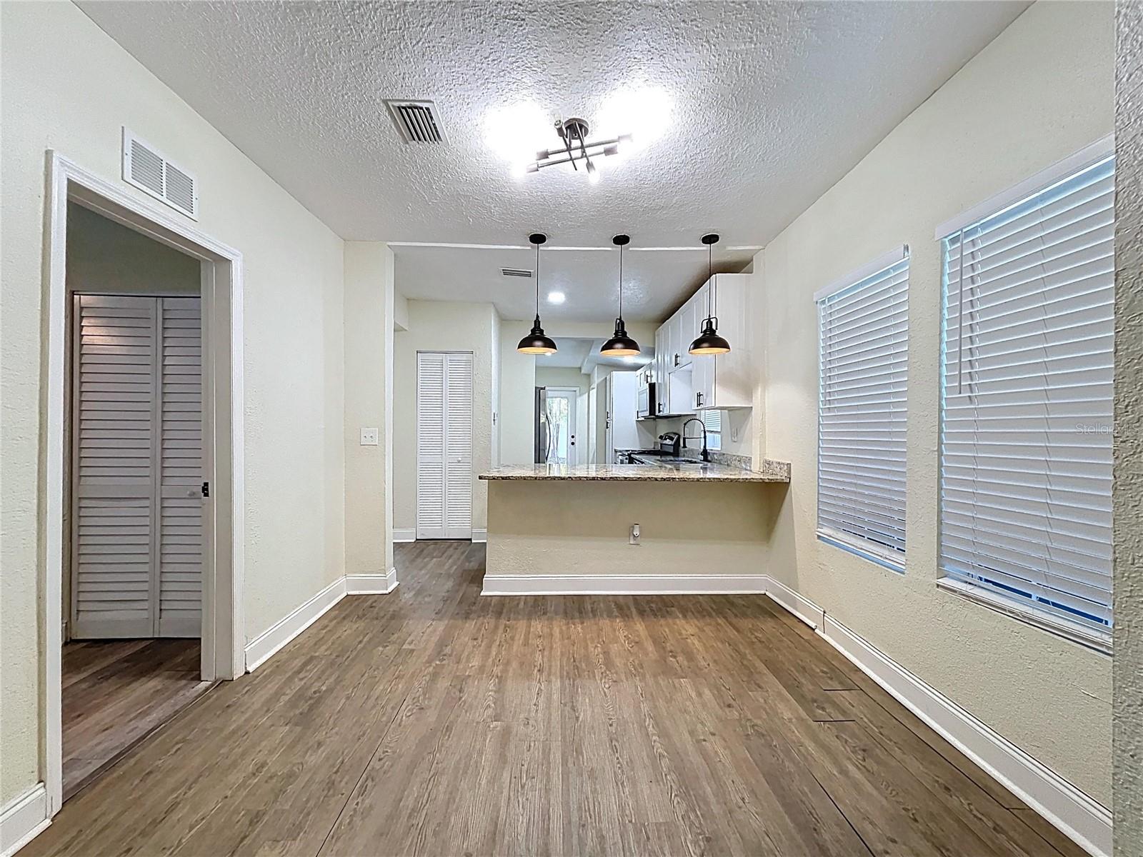 1403 E LAURA ST, PLANT CITY, FL, 33563
