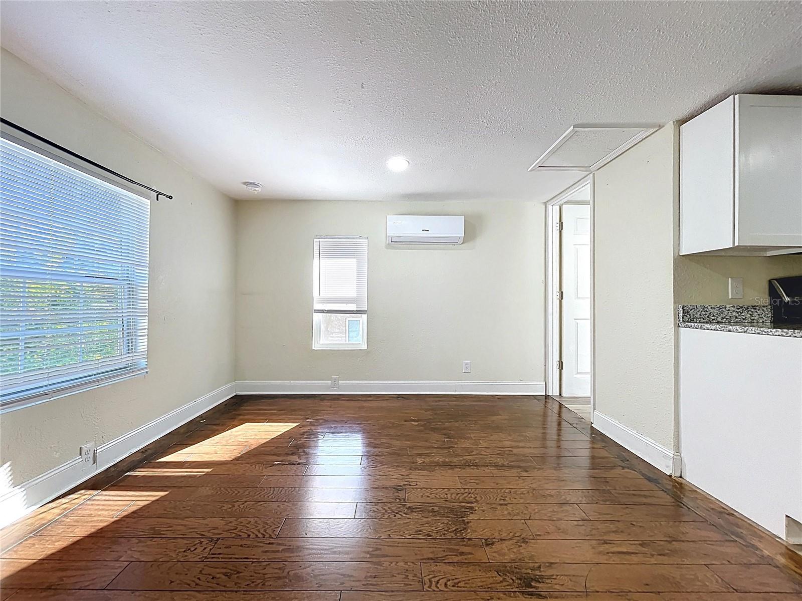 1403 E LAURA ST, PLANT CITY, FL, 33563