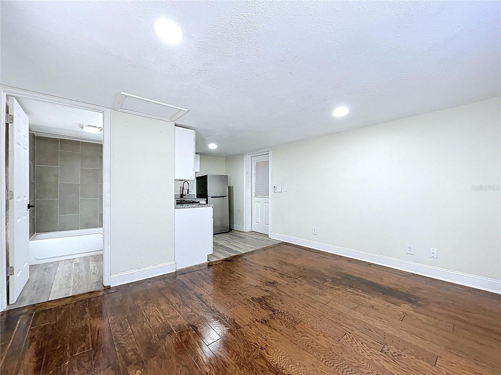 1403 E LAURA ST, PLANT CITY, FL, 33563
