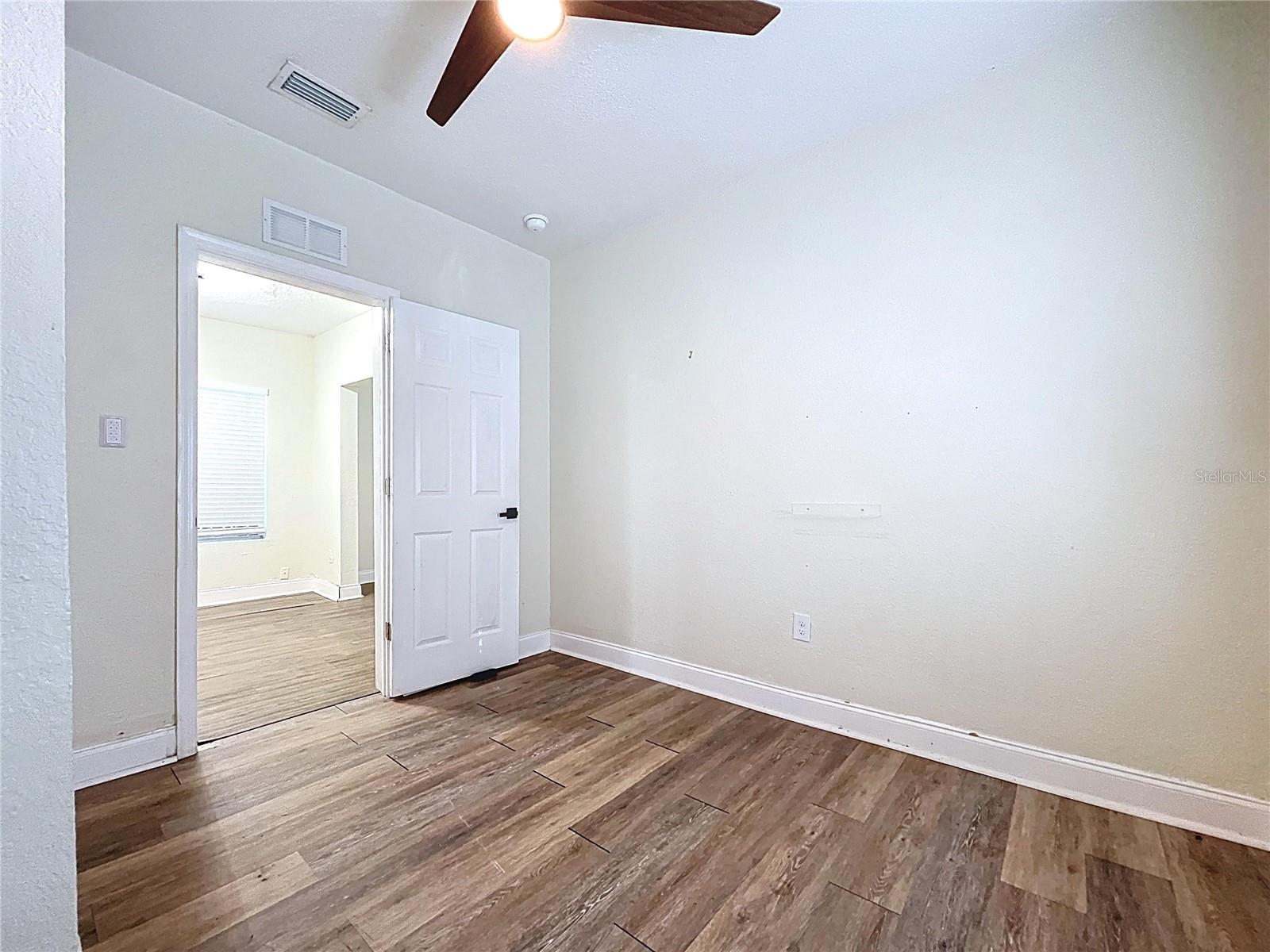 1403 E LAURA ST, PLANT CITY, FL, 33563