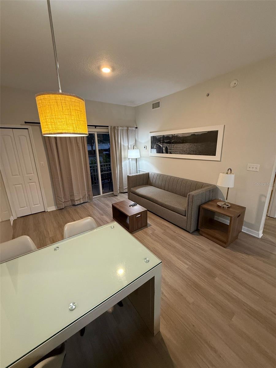 7395 UNIVERSAL BLVD #104, ORLANDO, FL, 32819