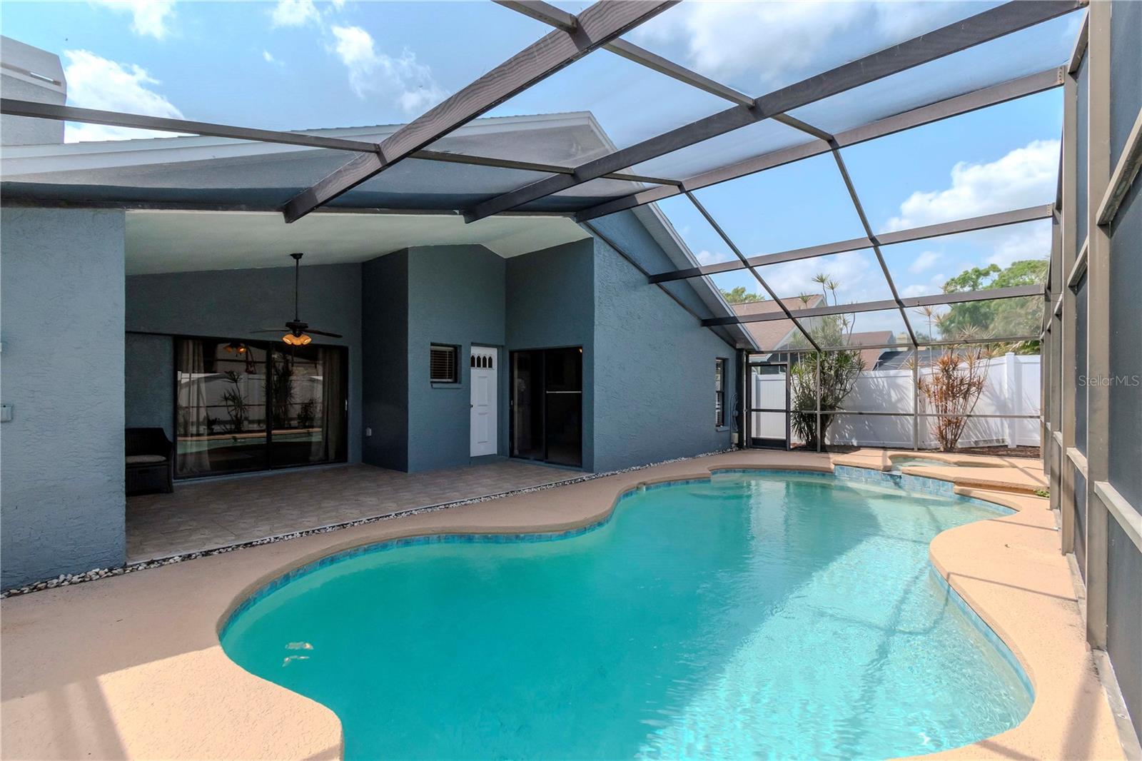 14501 BRAMBIE CT, TAMPA, FL, 33624