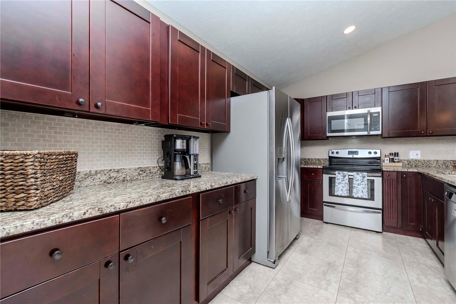 14501 BRAMBIE CT, TAMPA, FL, 33624