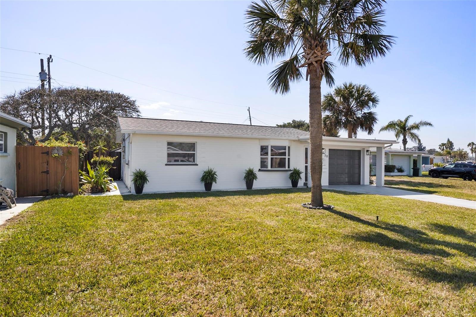 38 SEACREST DR, ORMOND BEACH, FL, 32176