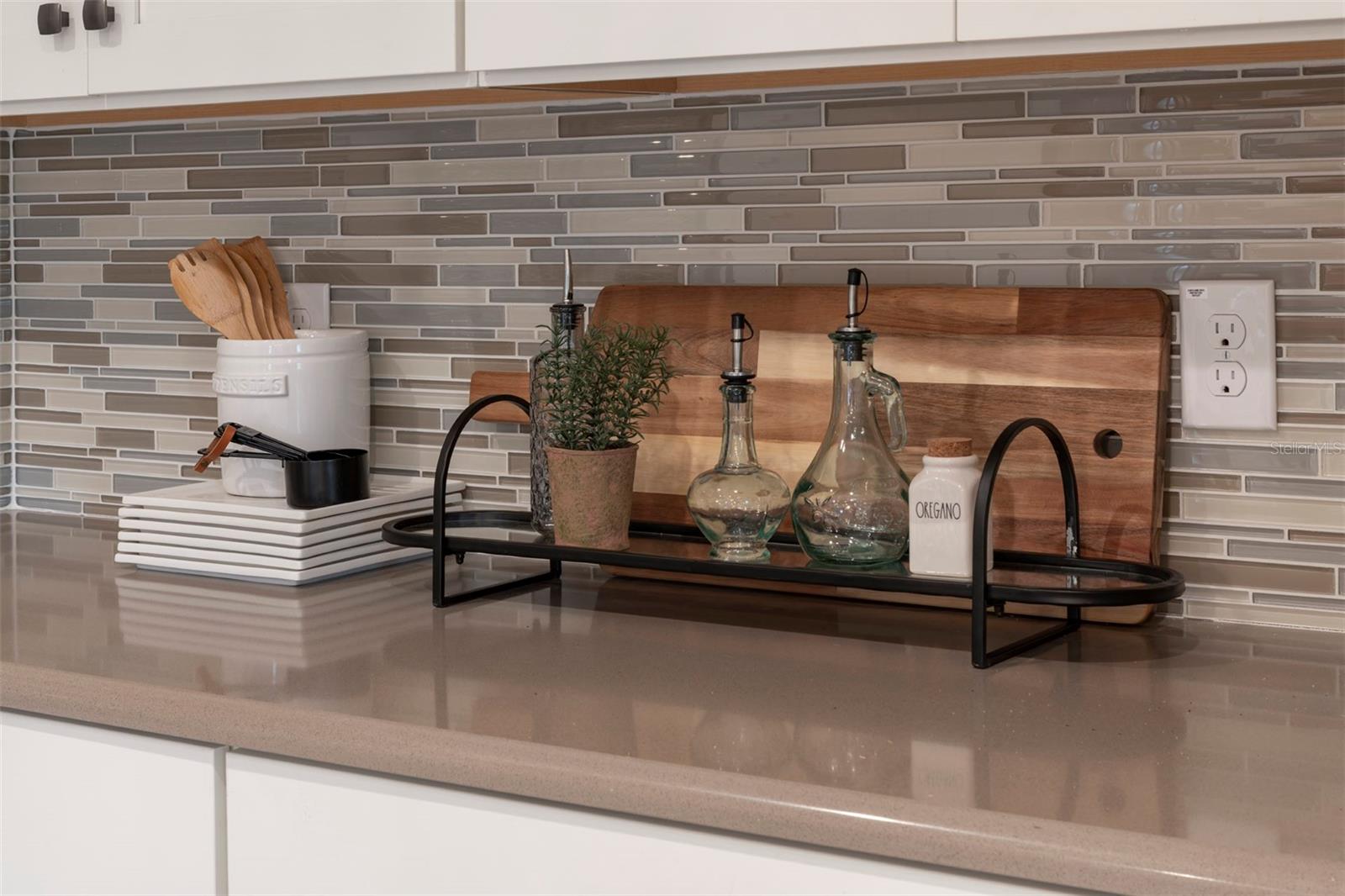 1237 REGAL KING DR, KISSIMMEE, FL, 34746