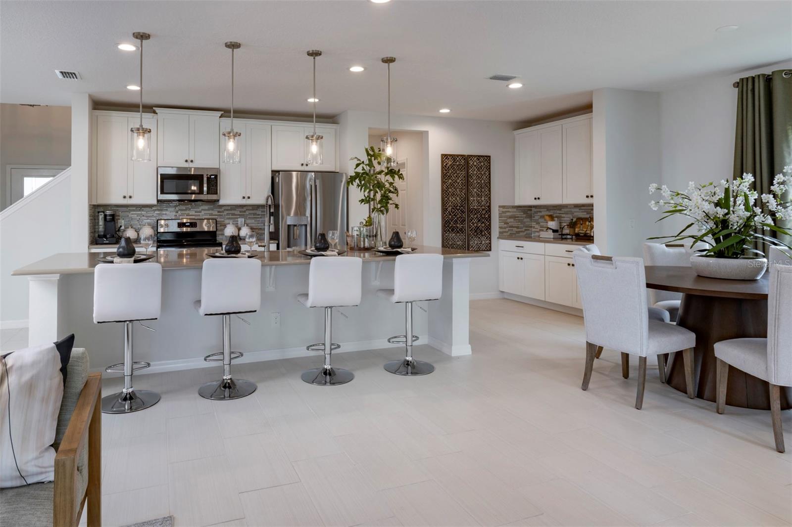 1237 REGAL KING DR, KISSIMMEE, FL, 34746