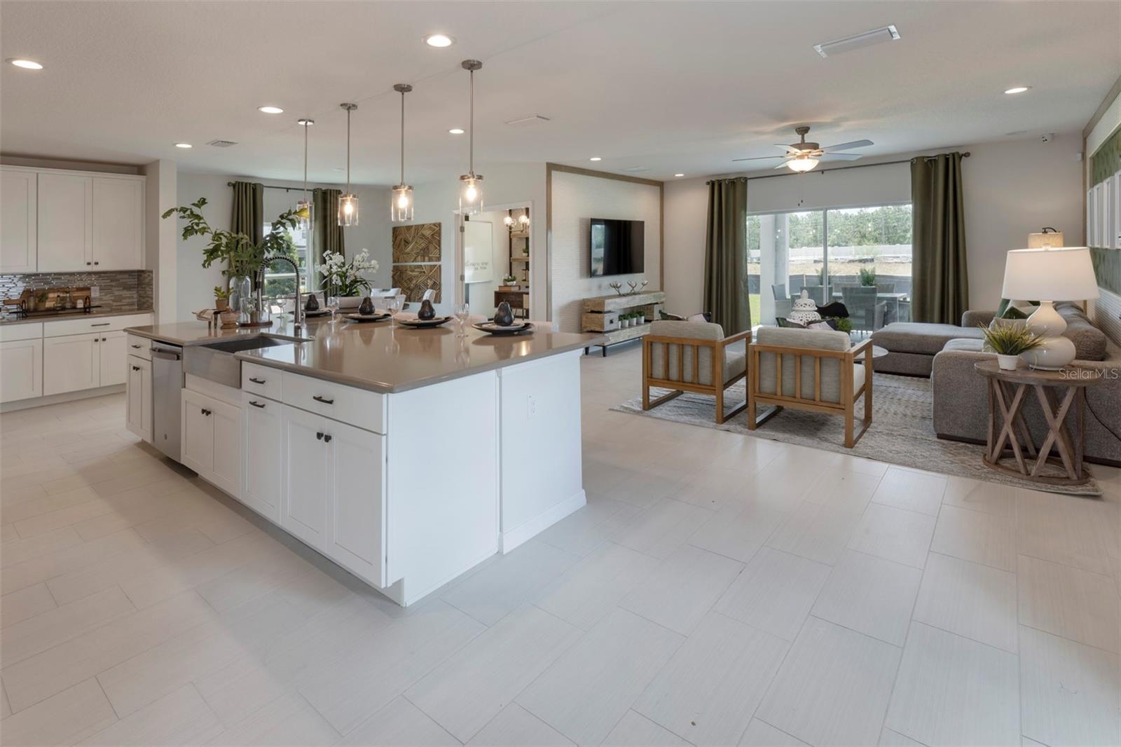 1237 REGAL KING DR, KISSIMMEE, FL, 34746