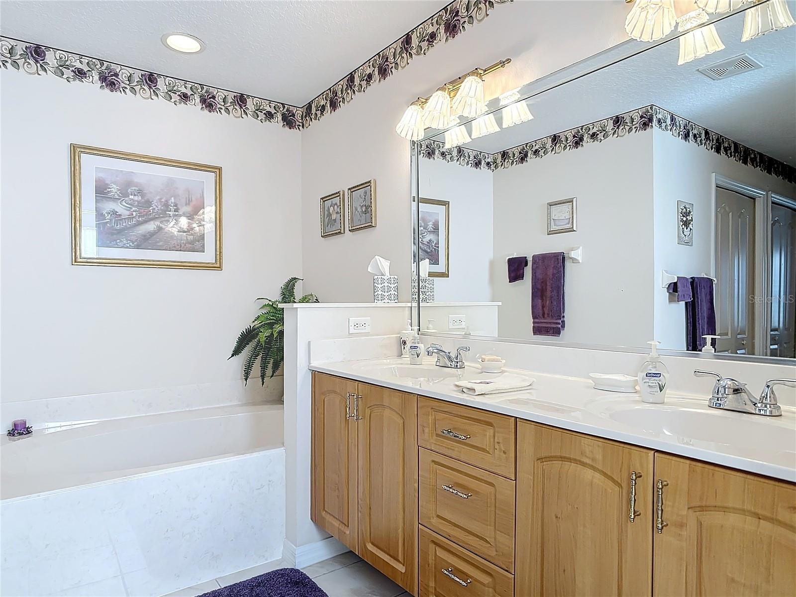 9 CEDAR HOLLOW CT, PALM COAST, FL, 32137