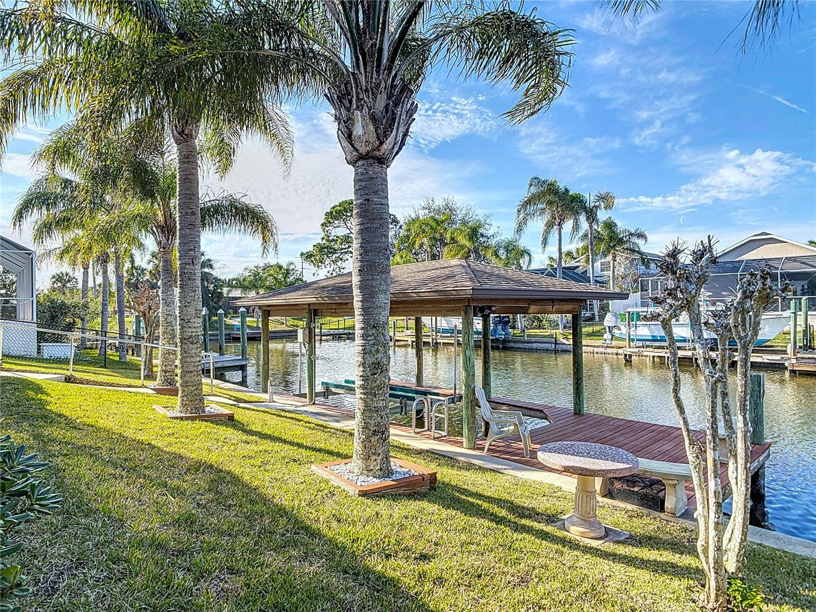 9 CEDAR HOLLOW CT, PALM COAST, FL, 32137