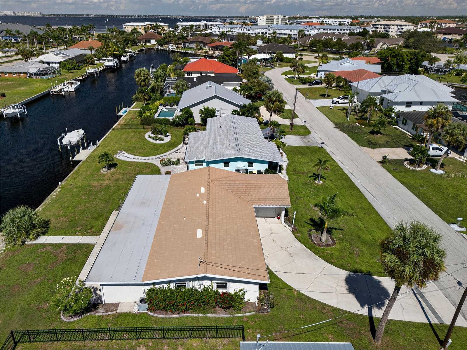 1756 BOCA RATON CT, PUNTA GORDA, FL, 33950