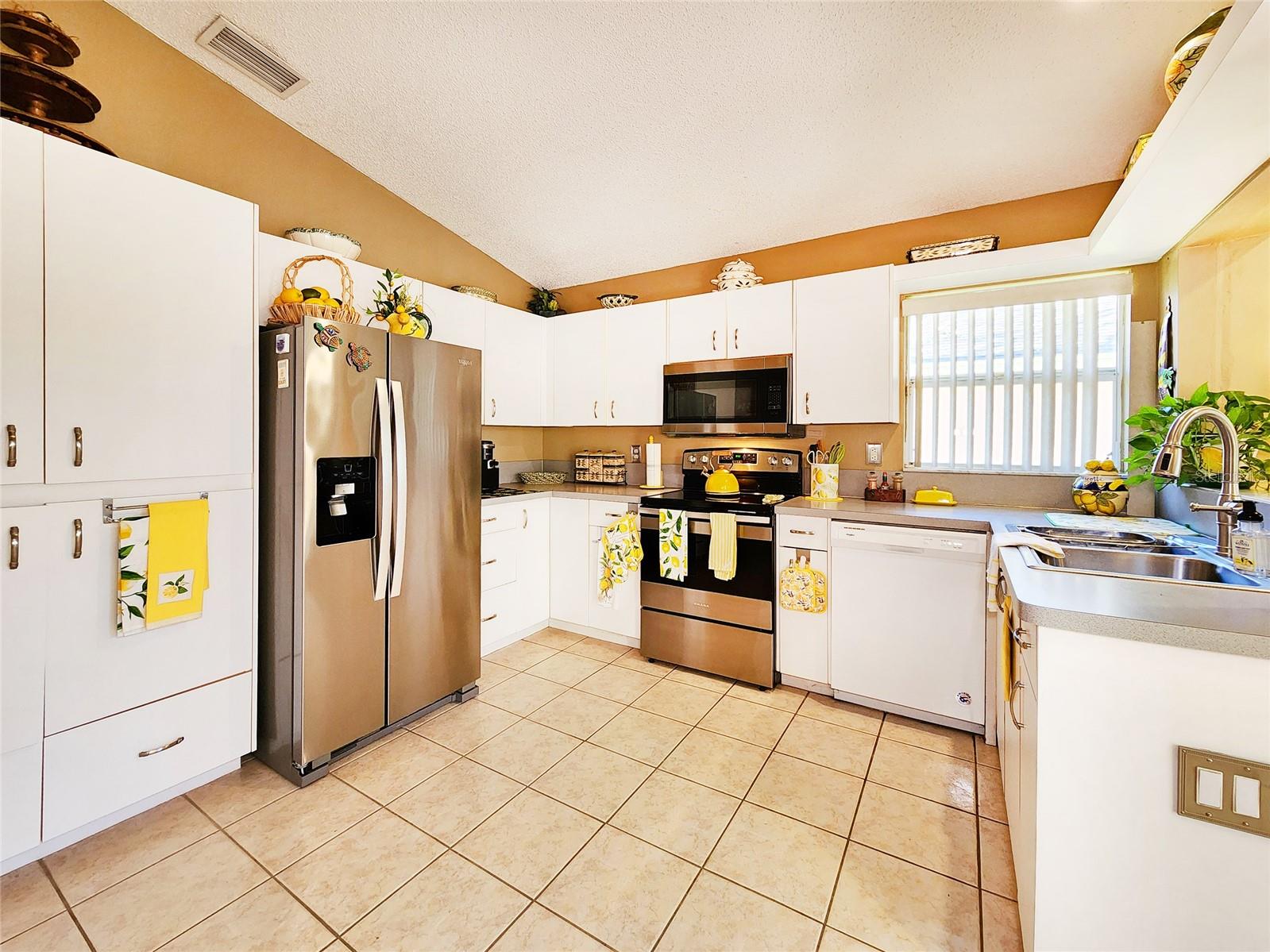 7534 BEACON WOODS DR, HUDSON, FL, 34667