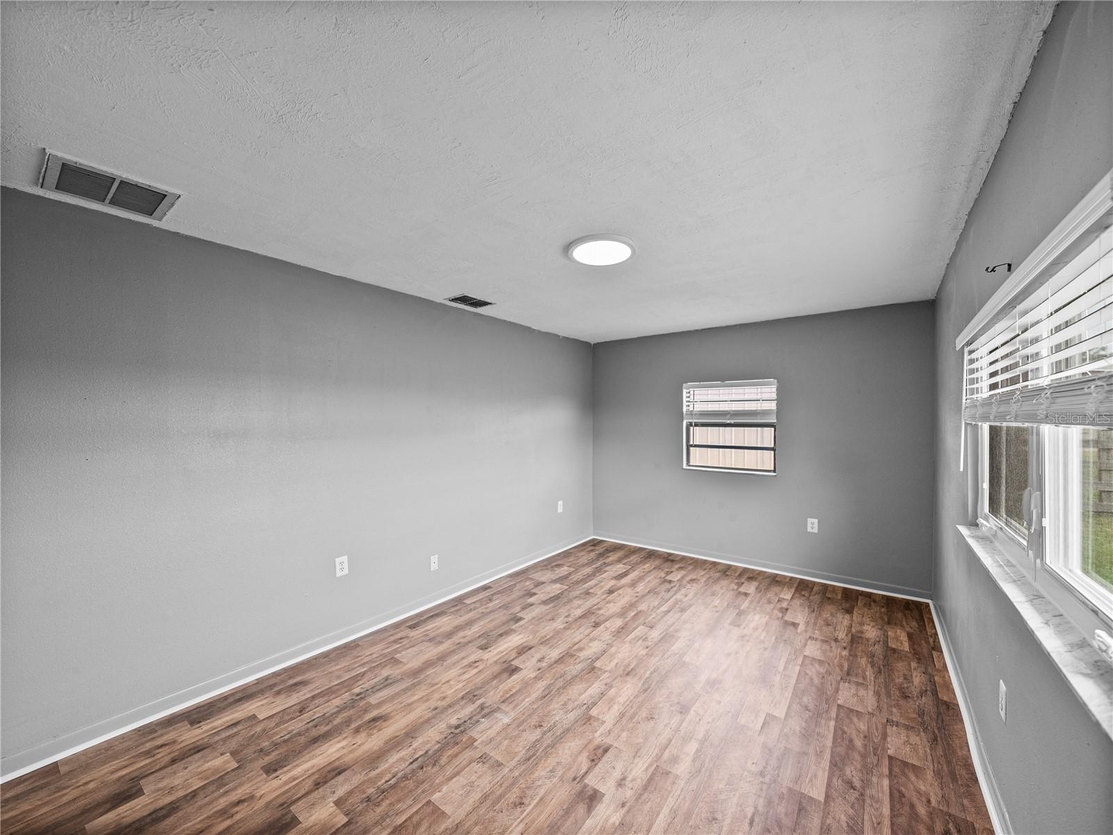 3301 LAMPP RD, PLANT CITY, FL, 33565