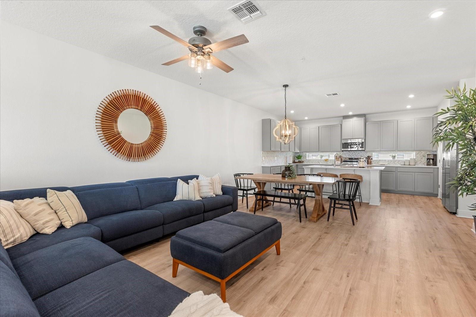7161 NEMOURS PKWY, ORLANDO, FL, 32827
