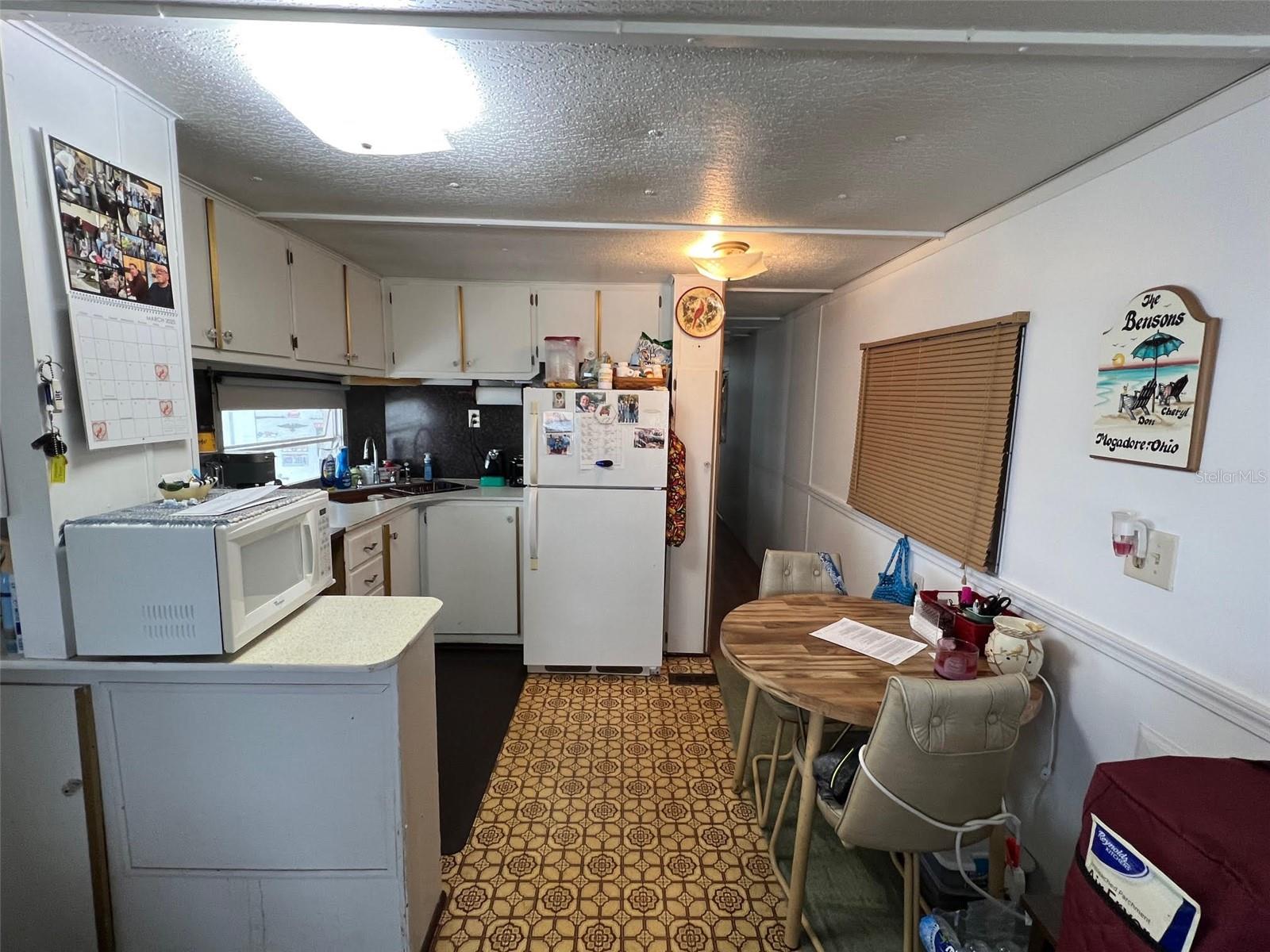 TB8359367 Property Photo