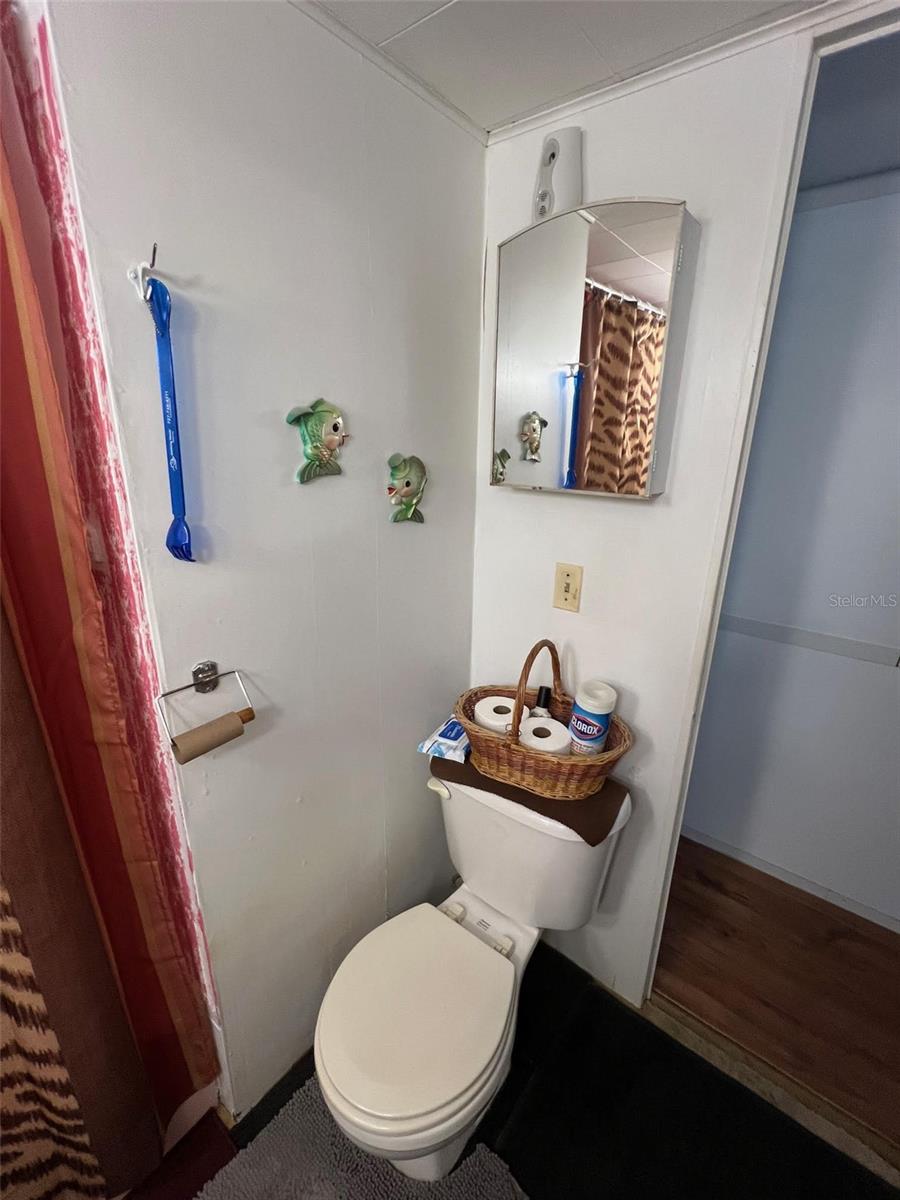 TB8359367 Property Photo