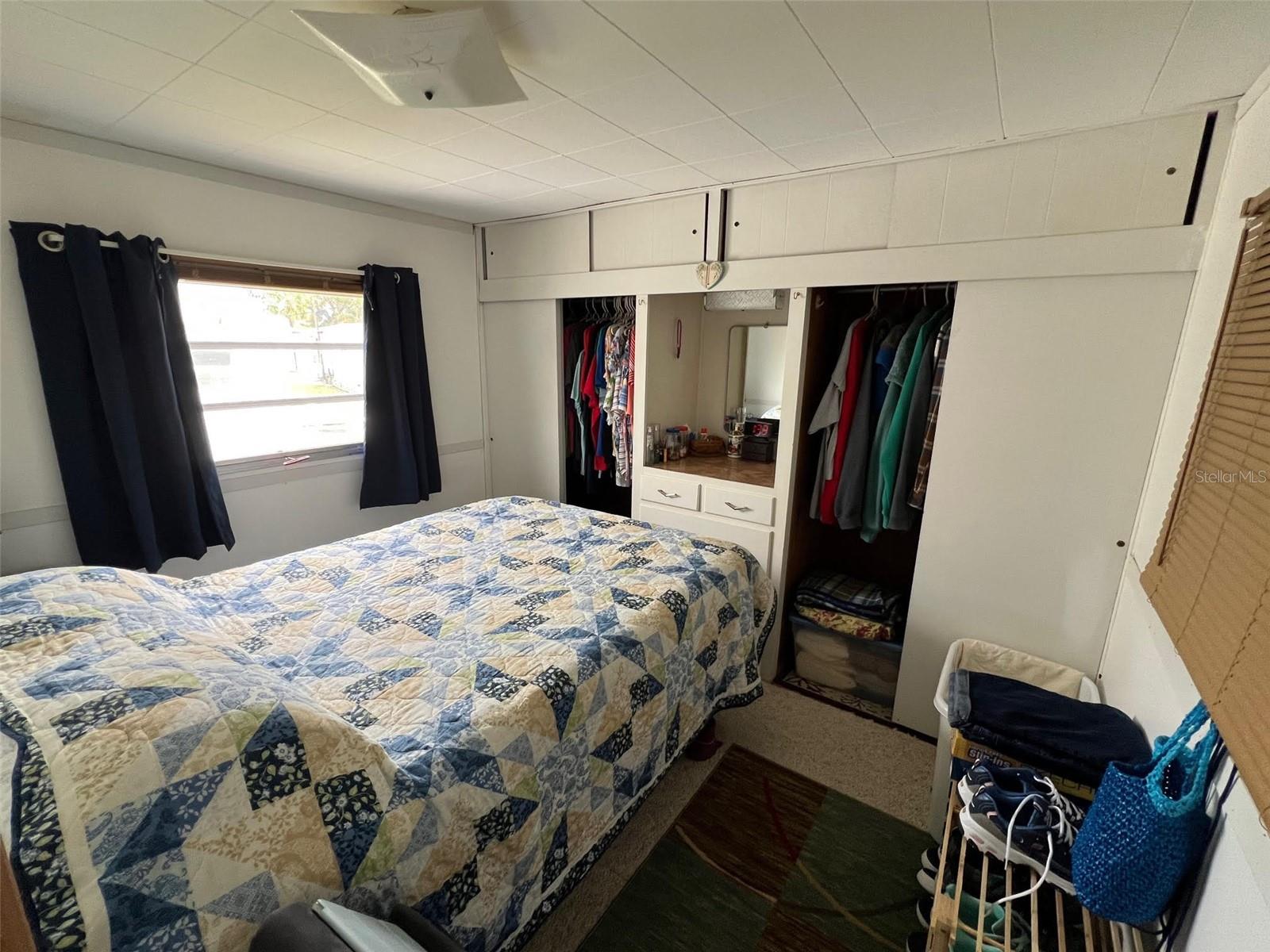 TB8359367 Property Photo