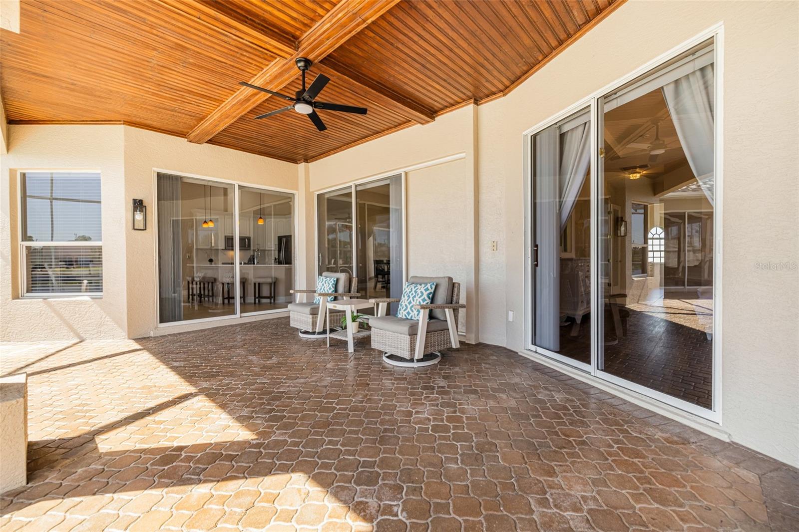 613 SE 4TH PL, CAPE CORAL, FL, 33990