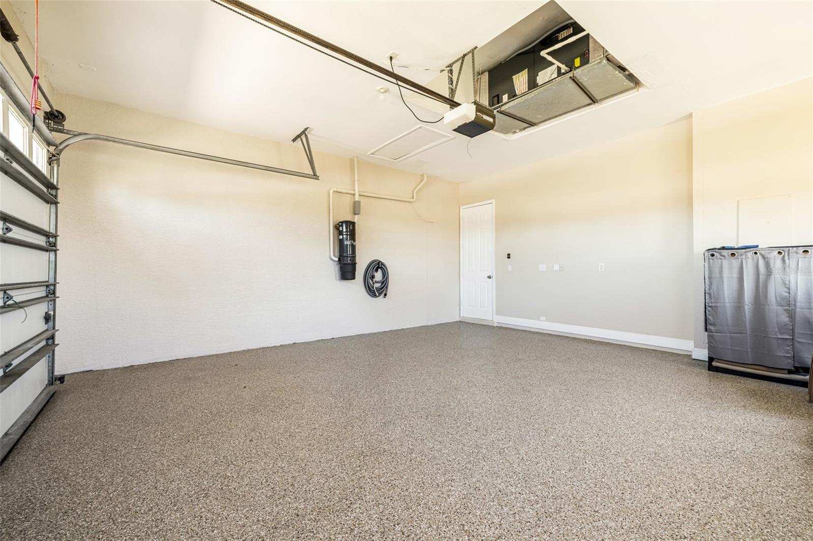 613 SE 4TH PL, CAPE CORAL, FL, 33990