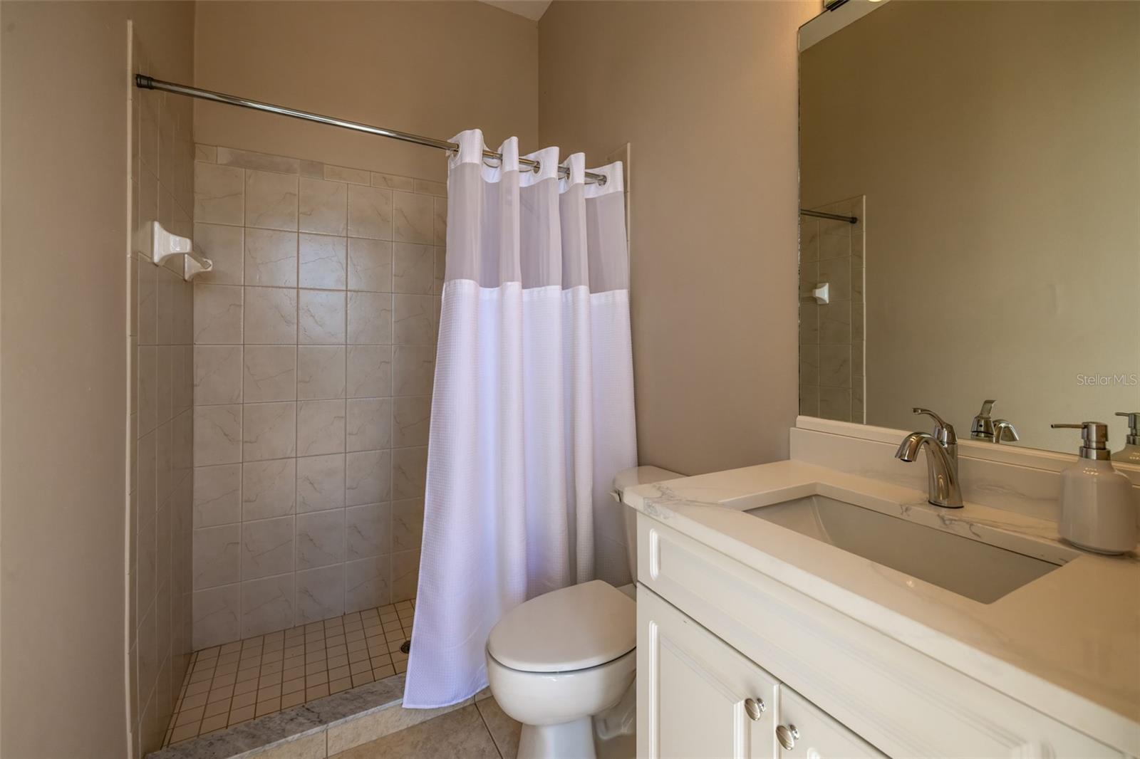 613 SE 4TH PL, CAPE CORAL, FL, 33990