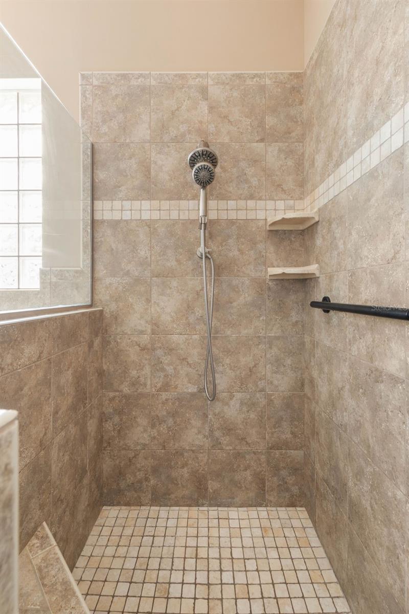 9 CYPRESSWOOD DR N, PALM COAST, FL, 32137