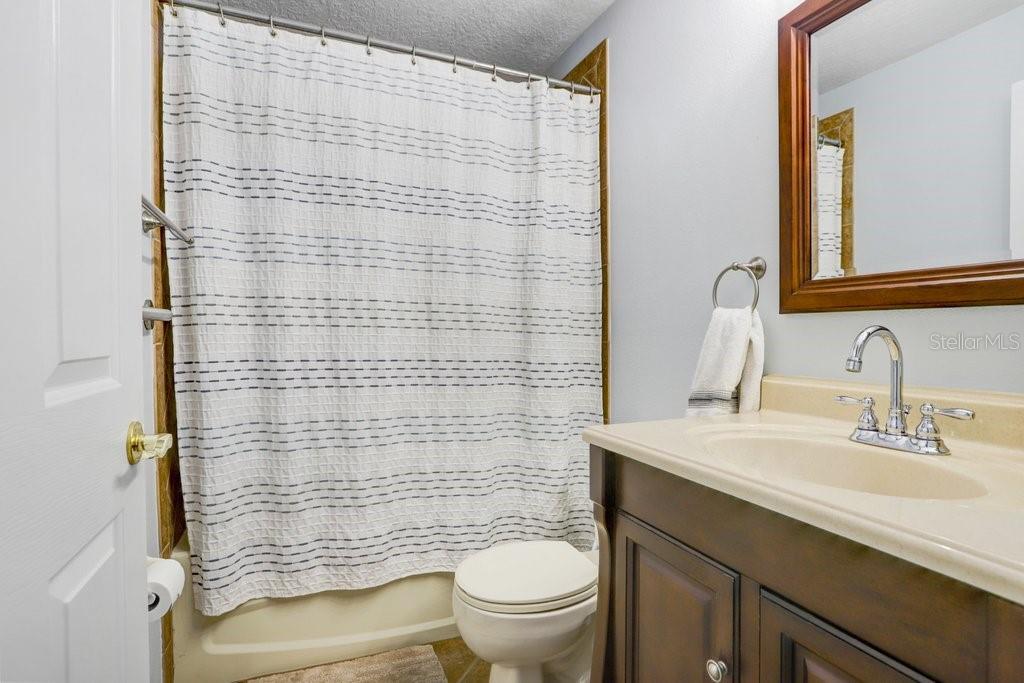 2712 AVON RIVER DR, VALRICO, FL, 33596