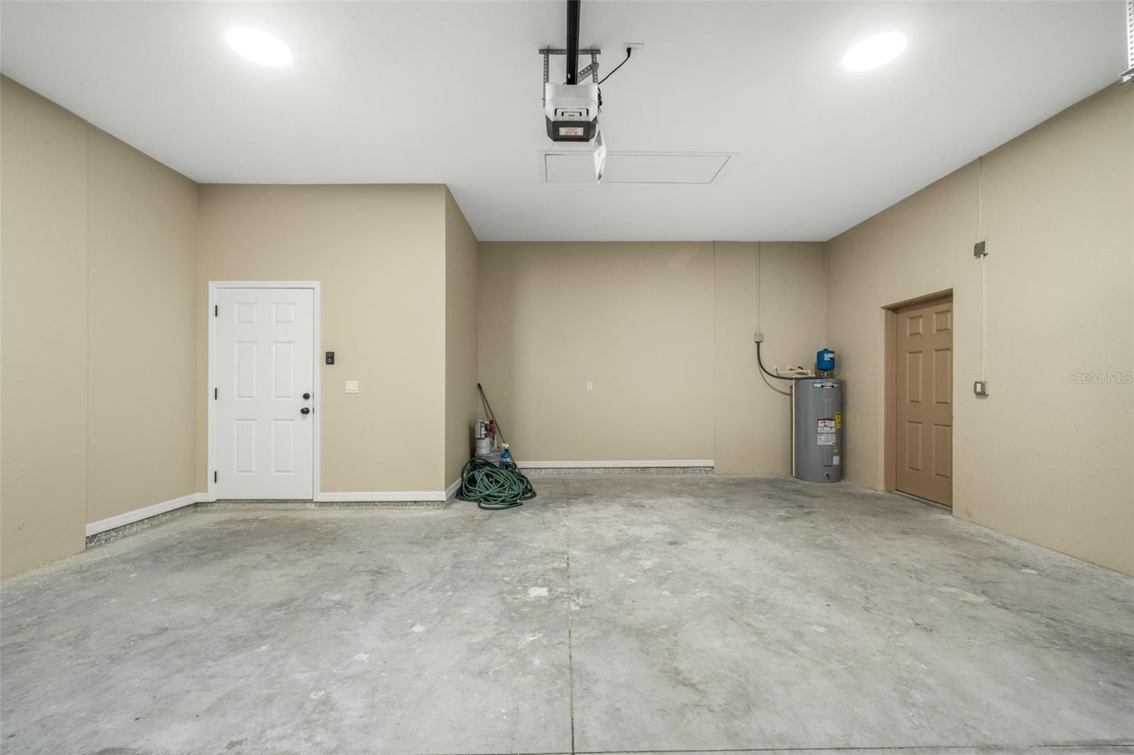 96 HUMPHREY AVE, LAKE PLACID, FL, 33852