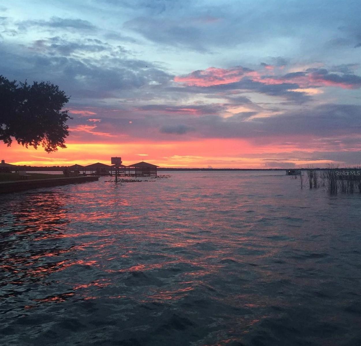 96 HUMPHREY AVE, LAKE PLACID, FL, 33852