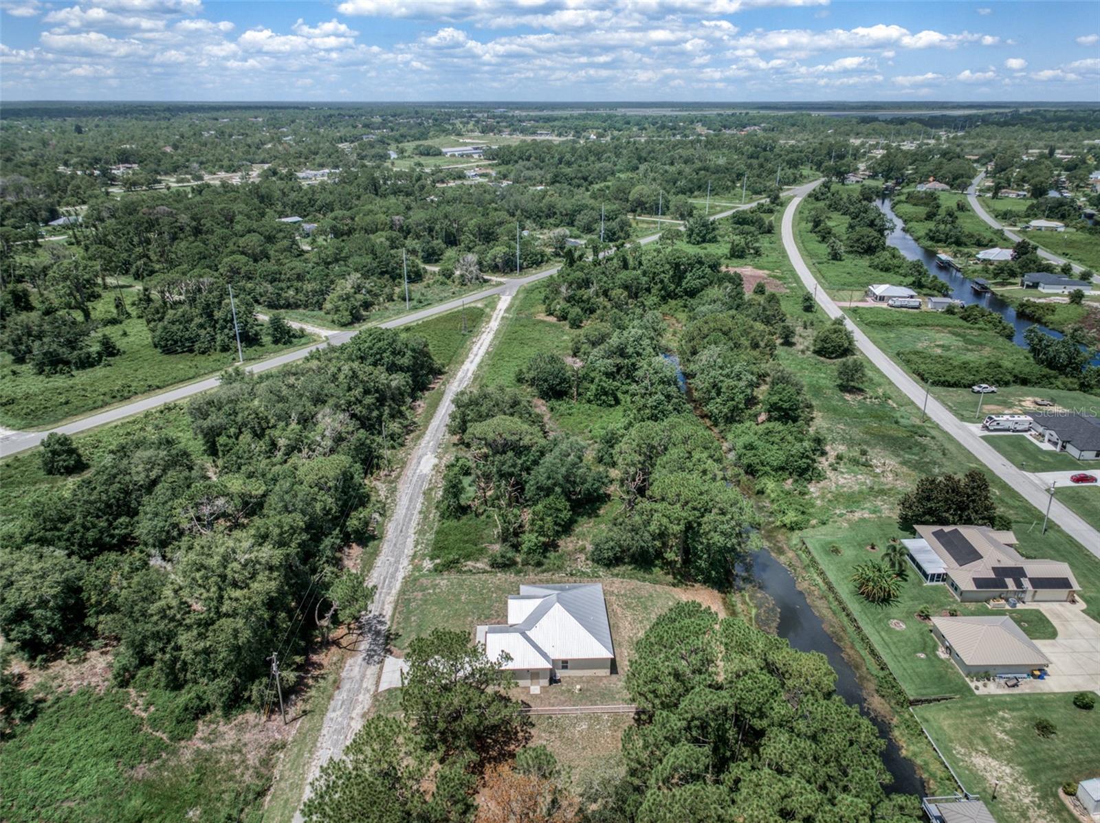 96 HUMPHREY AVE, LAKE PLACID, FL, 33852