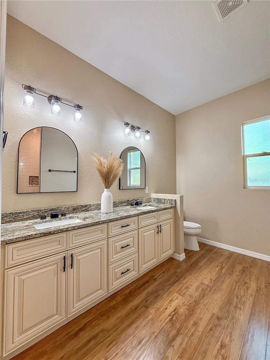 96 HUMPHREY AVE, LAKE PLACID, FL, 33852