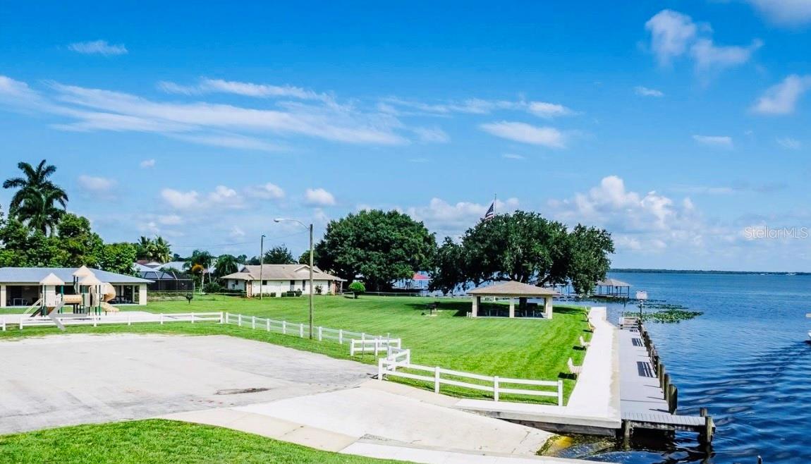 96 HUMPHREY AVE, LAKE PLACID, FL, 33852