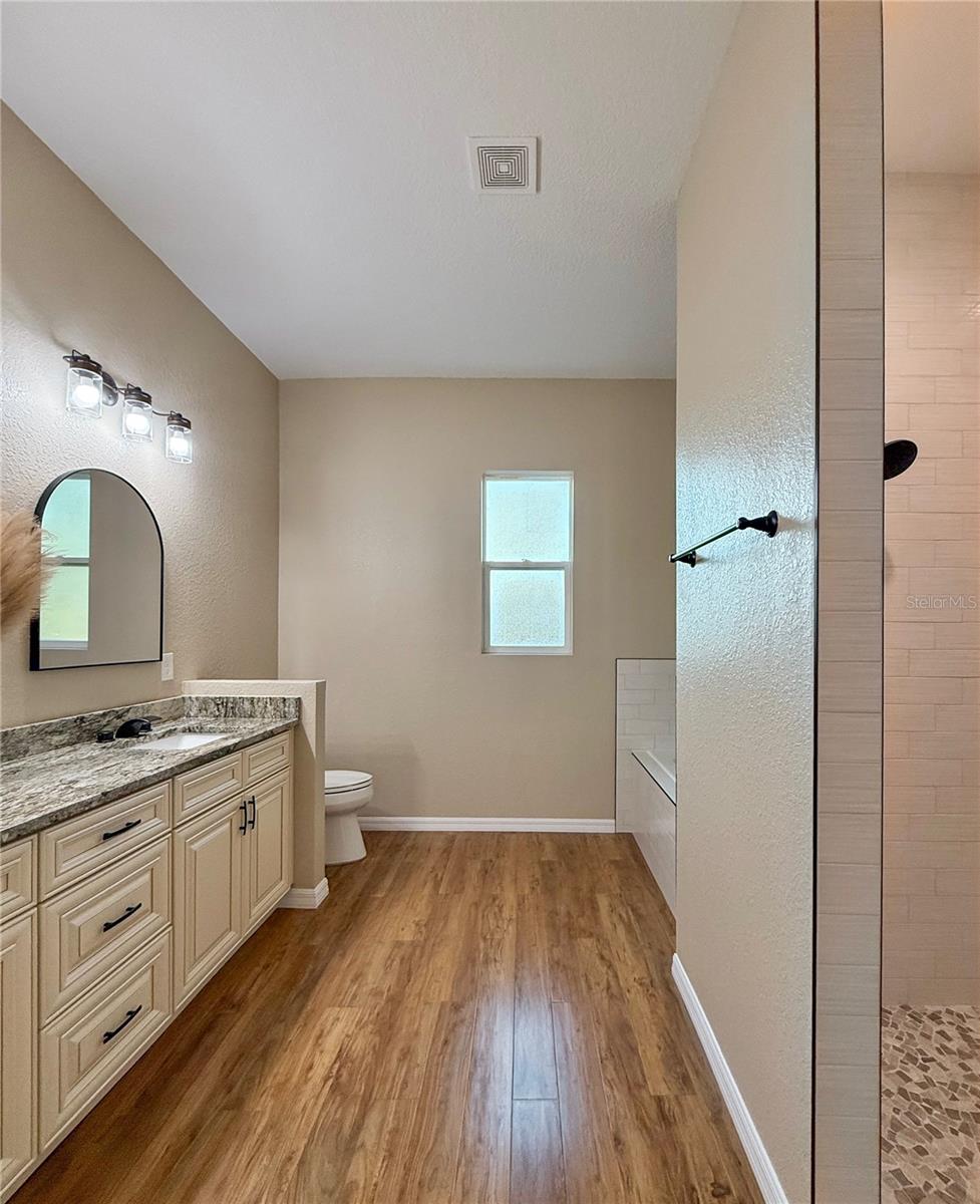 96 HUMPHREY AVE, LAKE PLACID, FL, 33852