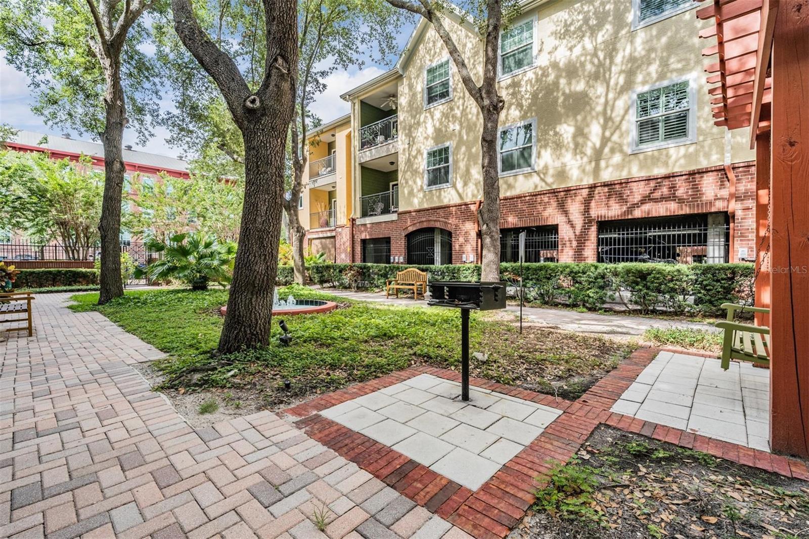 1810 E PALM AVE #4304, TAMPA, FL, 33605