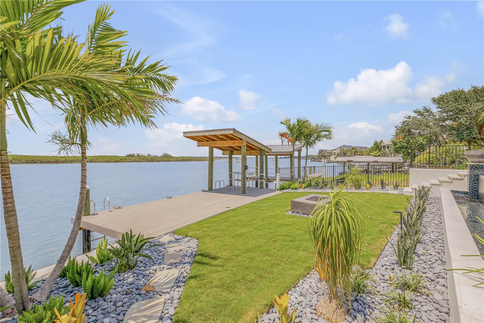 NS1084152 Property Photo