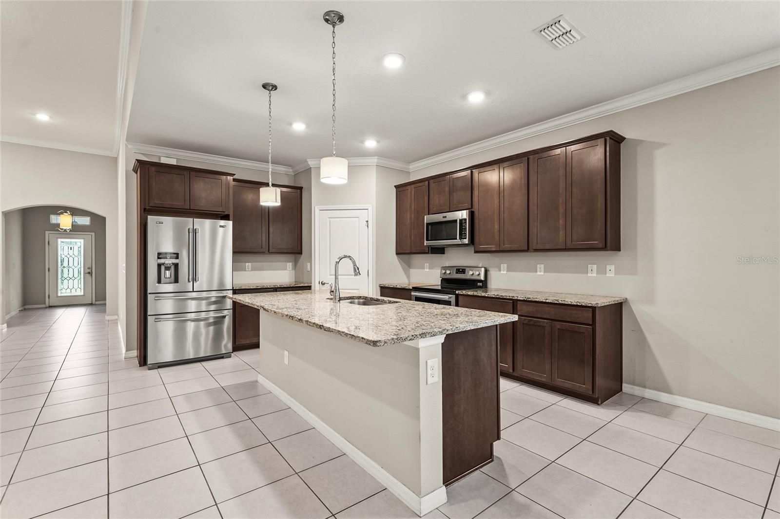 5085 IVORY STONE DR, WIMAUMA, FL, 33598