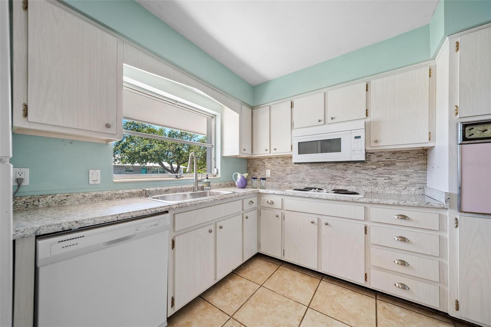 3011 BOUGAINVILLEA ST, SARASOTA, FL, 34239