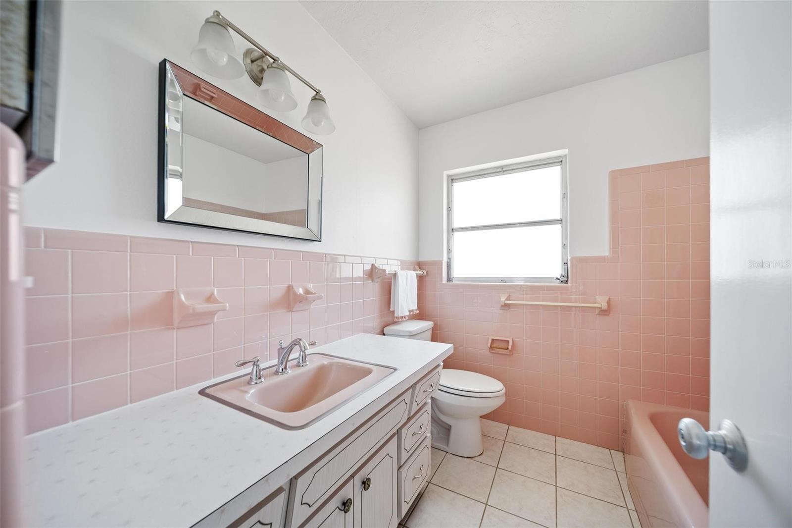 3011 BOUGAINVILLEA ST, SARASOTA, FL, 34239