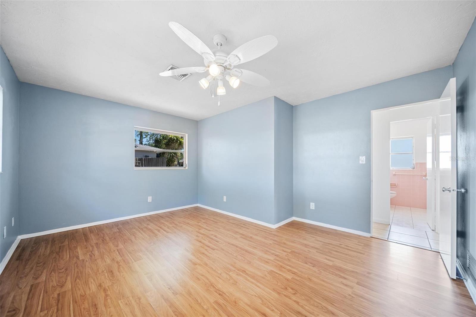 3011 BOUGAINVILLEA ST, SARASOTA, FL, 34239