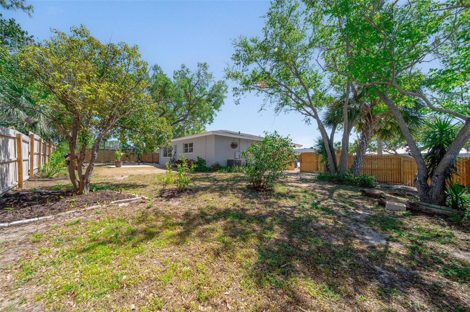 3011 BOUGAINVILLEA ST, SARASOTA, FL, 34239