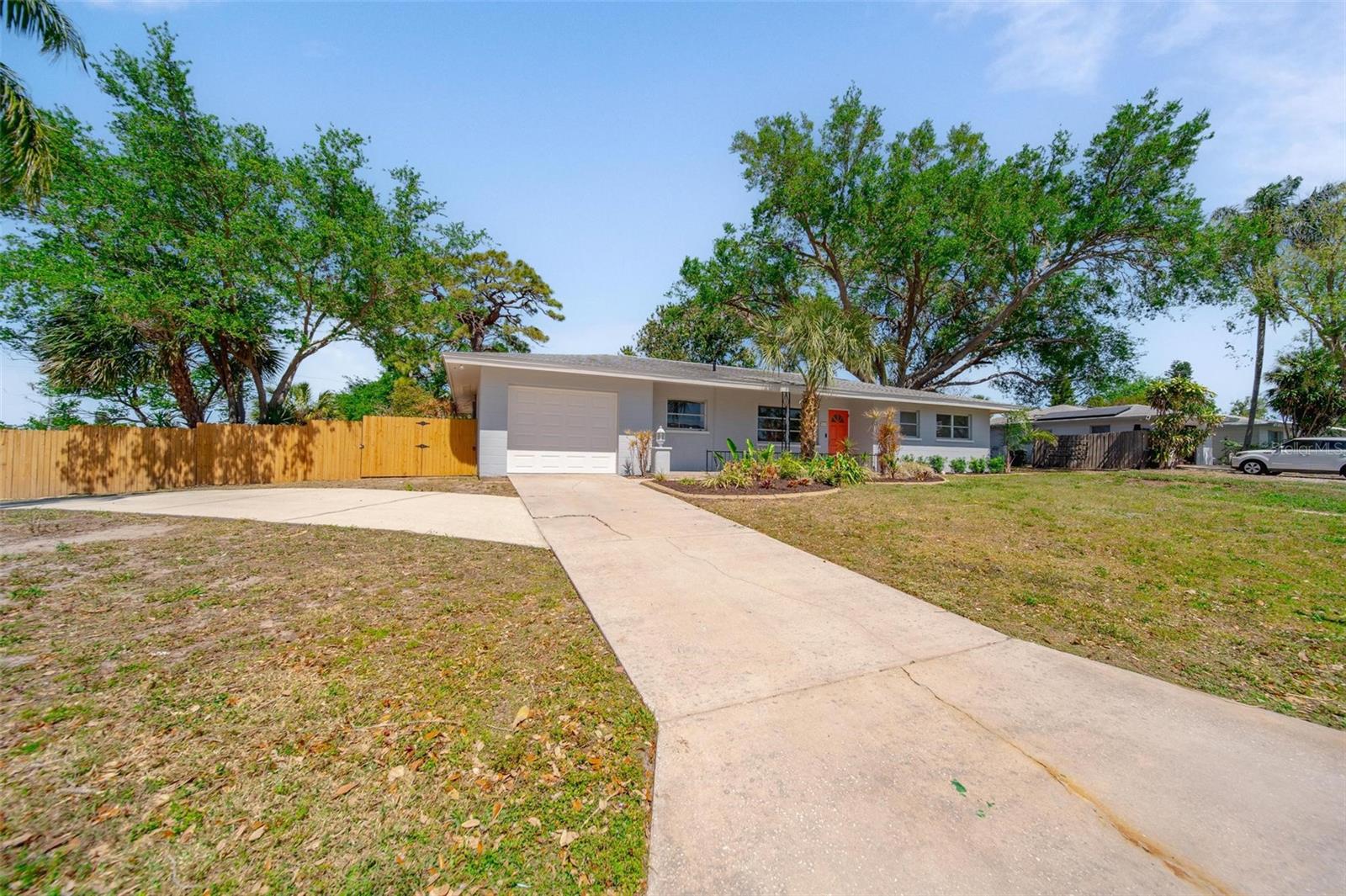 3011 BOUGAINVILLEA ST, SARASOTA, FL, 34239