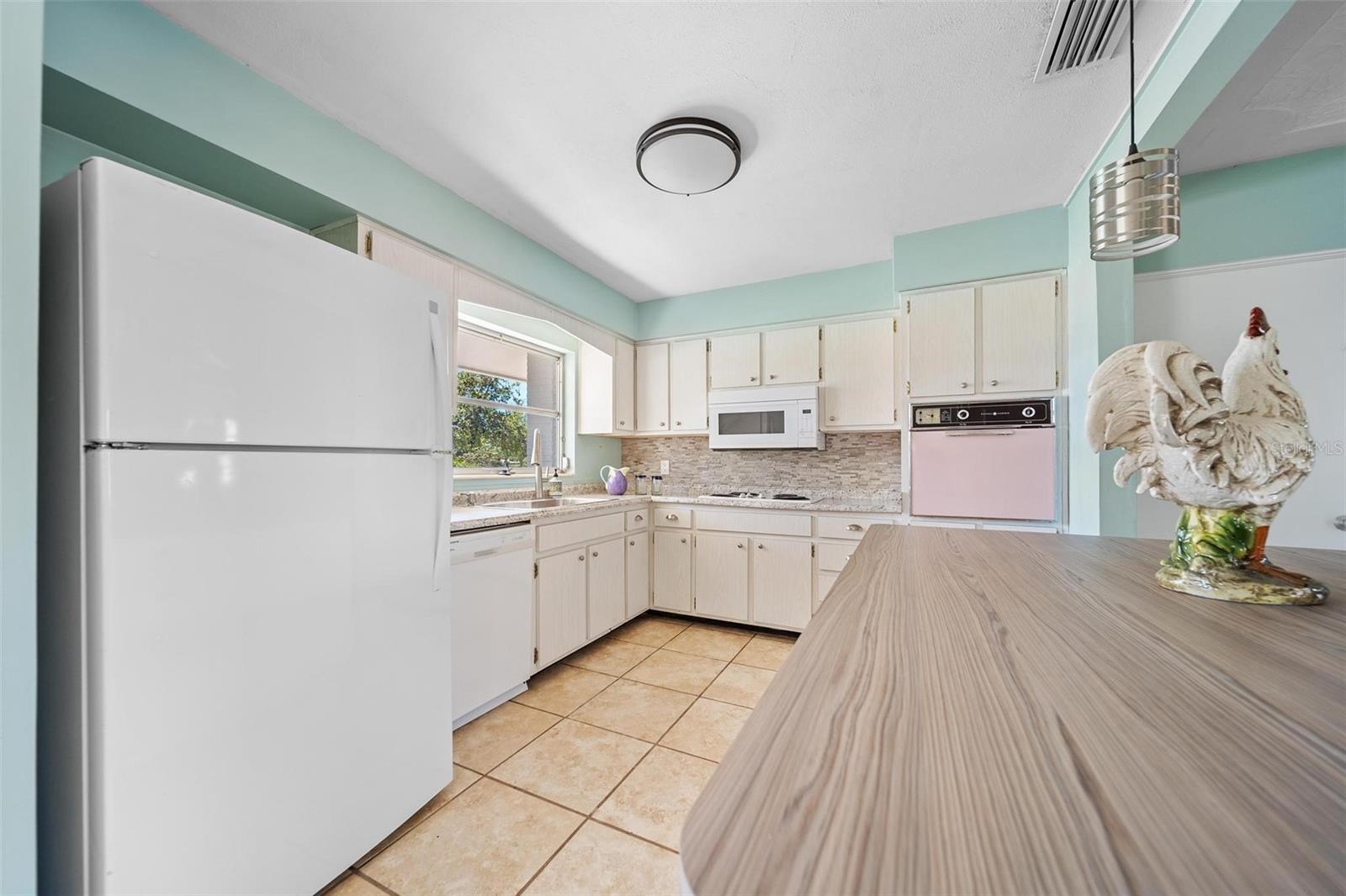 3011 BOUGAINVILLEA ST, SARASOTA, FL, 34239